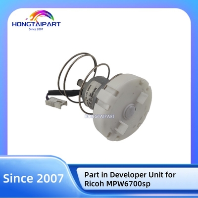 Suku Cadang Asli Bekas dalam Unit Developer untuk Ricoh MPW6700sp